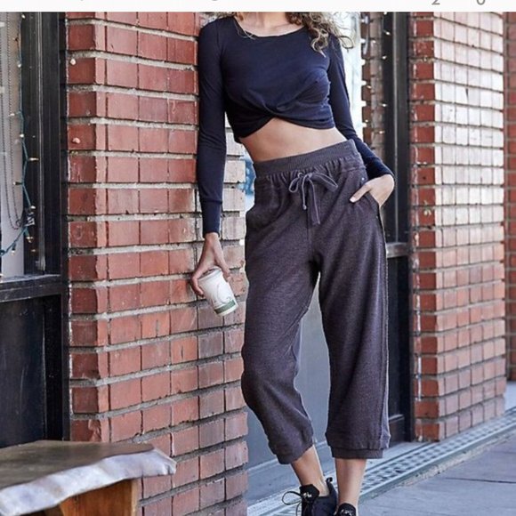 NWT*FREE PEOPLE JOGGER SWEATPANTS*"HEARTBEAT PANT “PARCHMENT PINK” XS*MSRP$219 - Picture 1 of 16